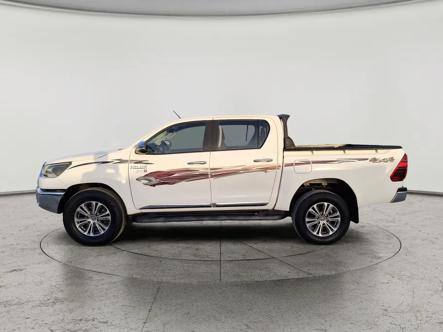 2023 Toyota Hilux SGLX 