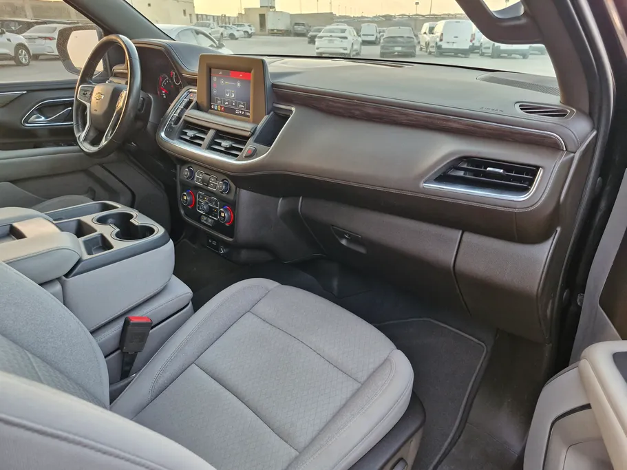 2022 Chevrolet Tahoe LS 