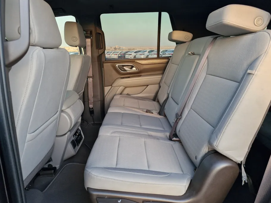2022 Chevrolet Tahoe LS 
