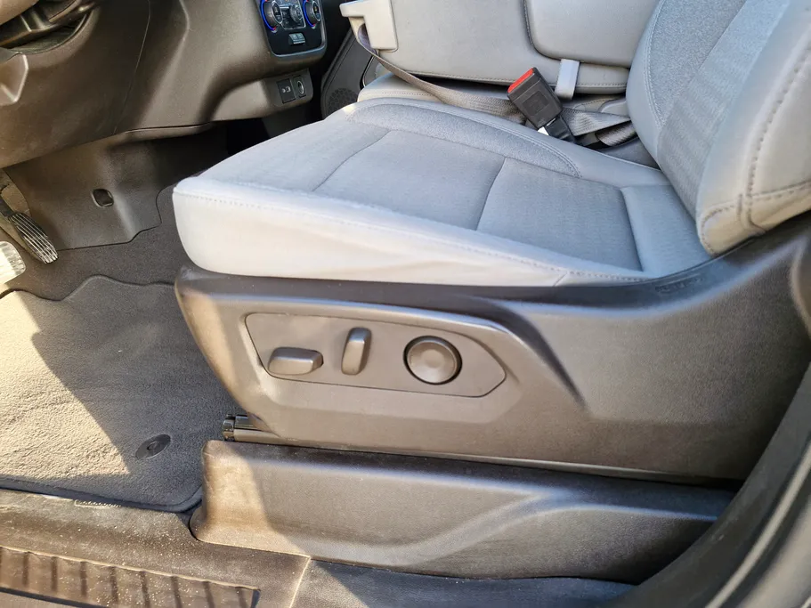 2022 Chevrolet Tahoe LS 