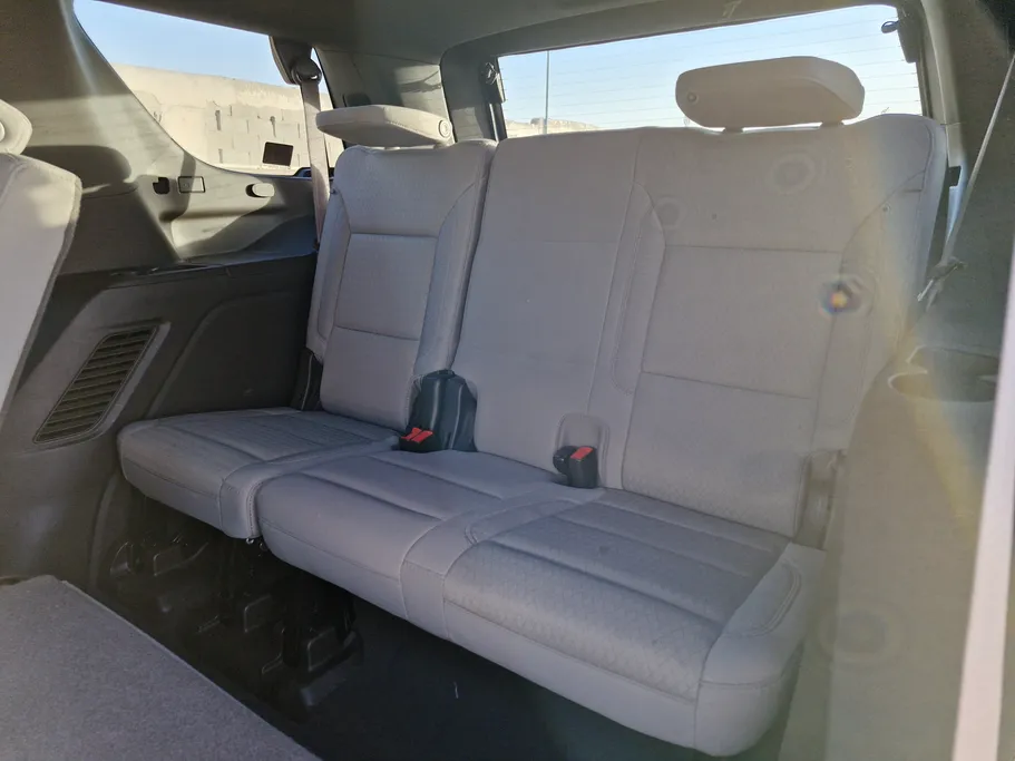 2022 Chevrolet Tahoe LS 