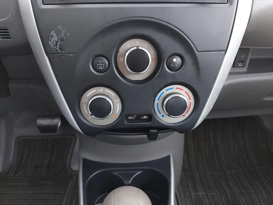 2023 Nissan Sunny SV Comfort 