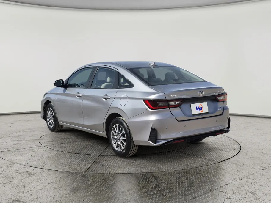 2023 Toyota Yaris  Y 
