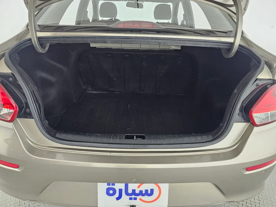 2022 Kia Pegas LX 