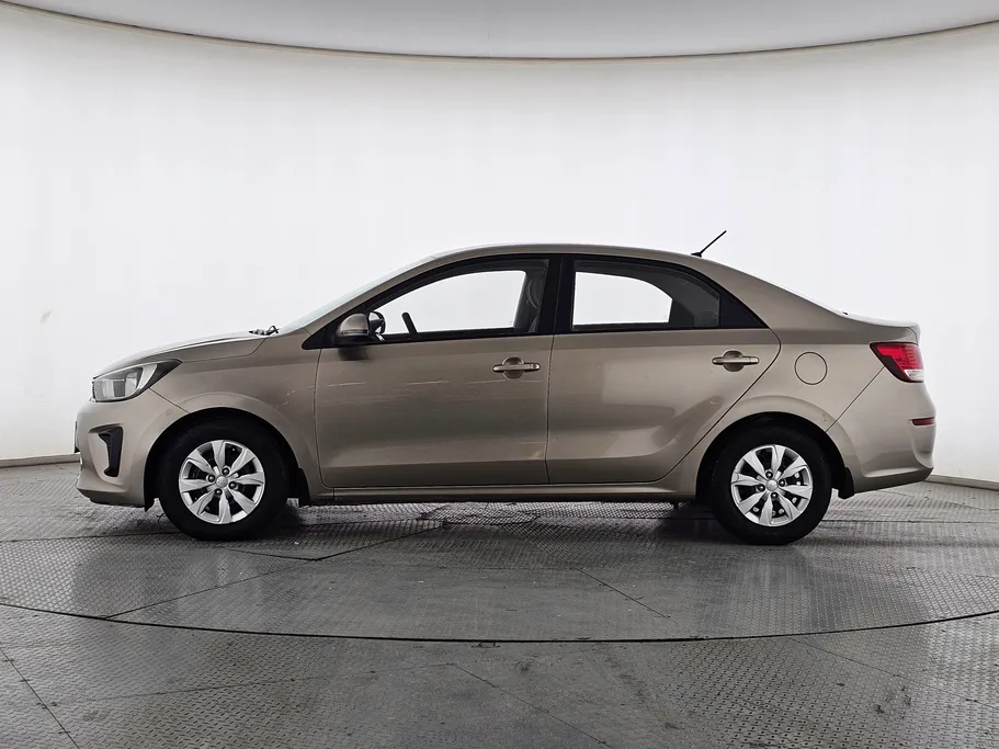 2022 Kia Pegas LX 