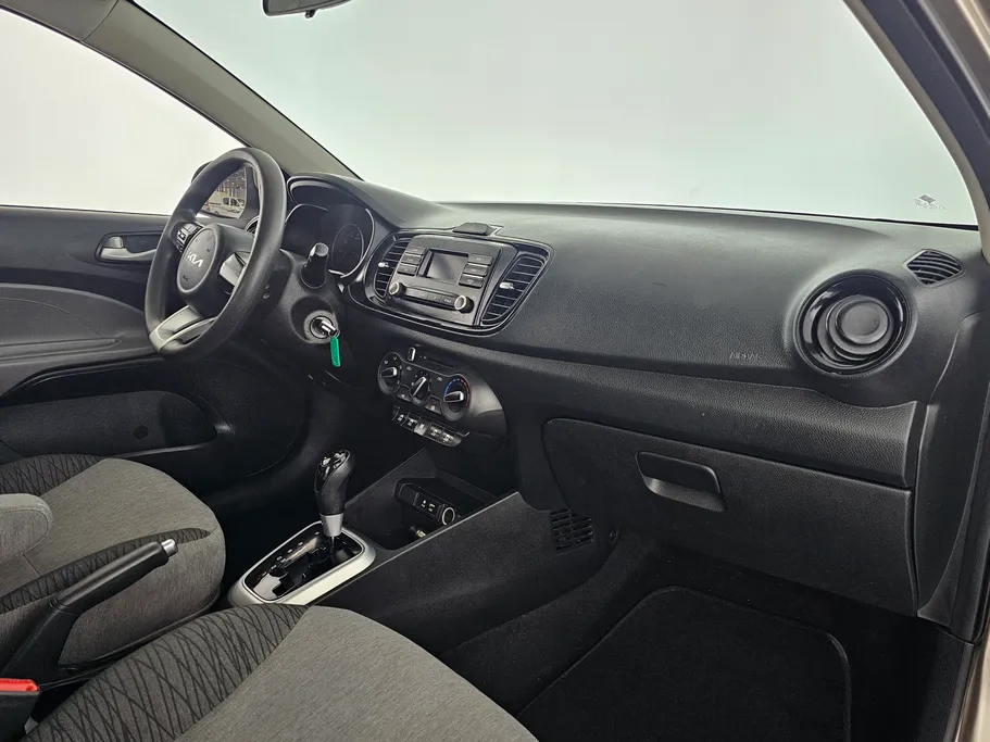 2022 Kia Pegas LX 
