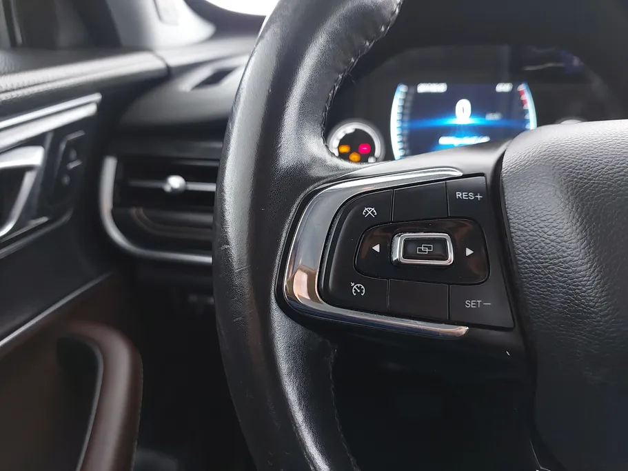 2022 Chery Tiggo 8 LUXURY 