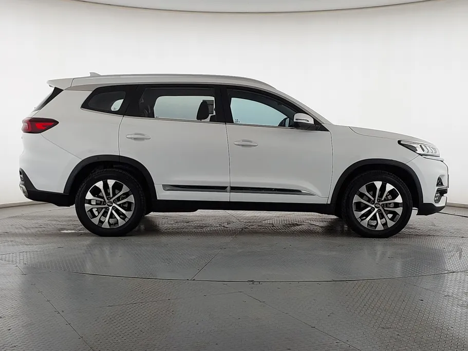 2022 Chery Tiggo 8 LUXURY 