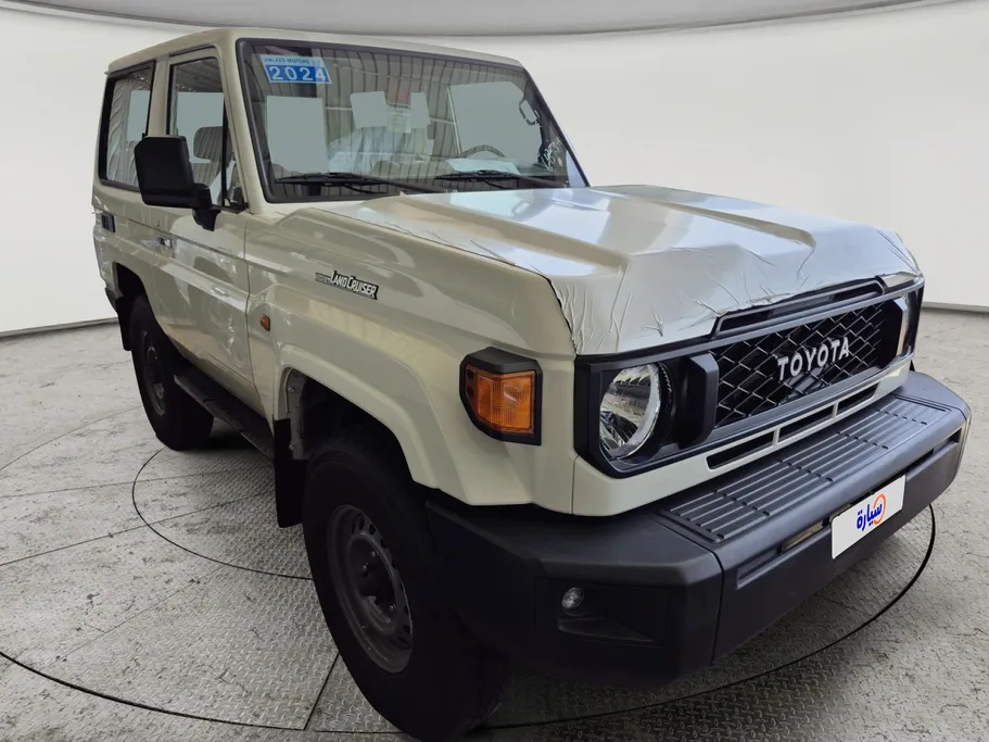 تويوتا ربع DLX 3DR 2024