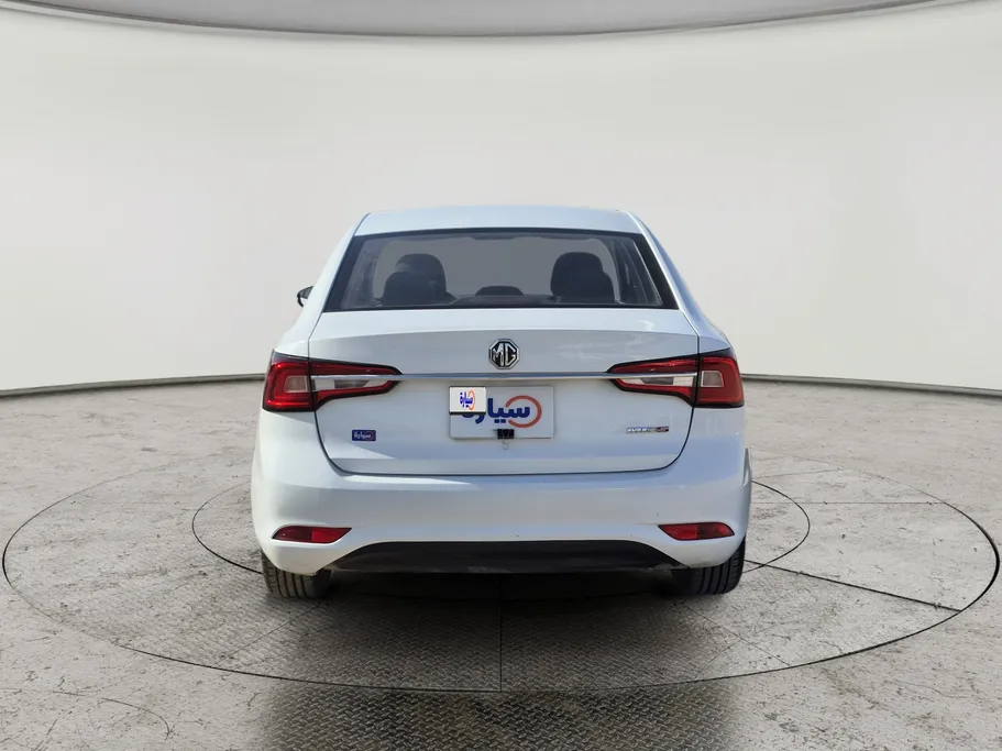2023 MG 5 STD 