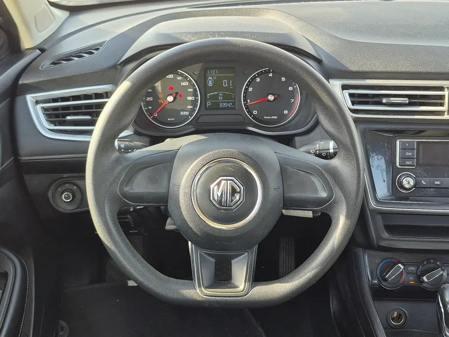 2023 MG 5 STD 