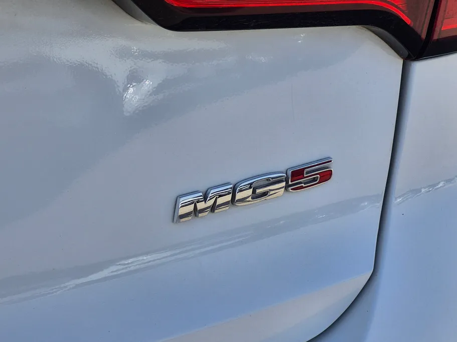 2023 MG 5 STD 