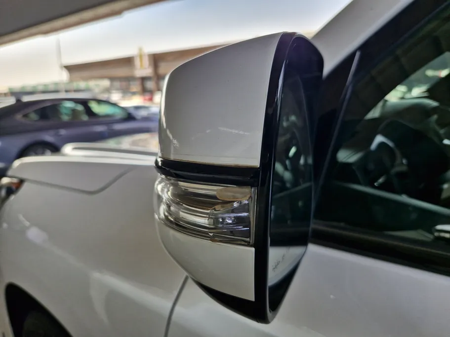 2021 Lexus LX 570 Black Ed. 