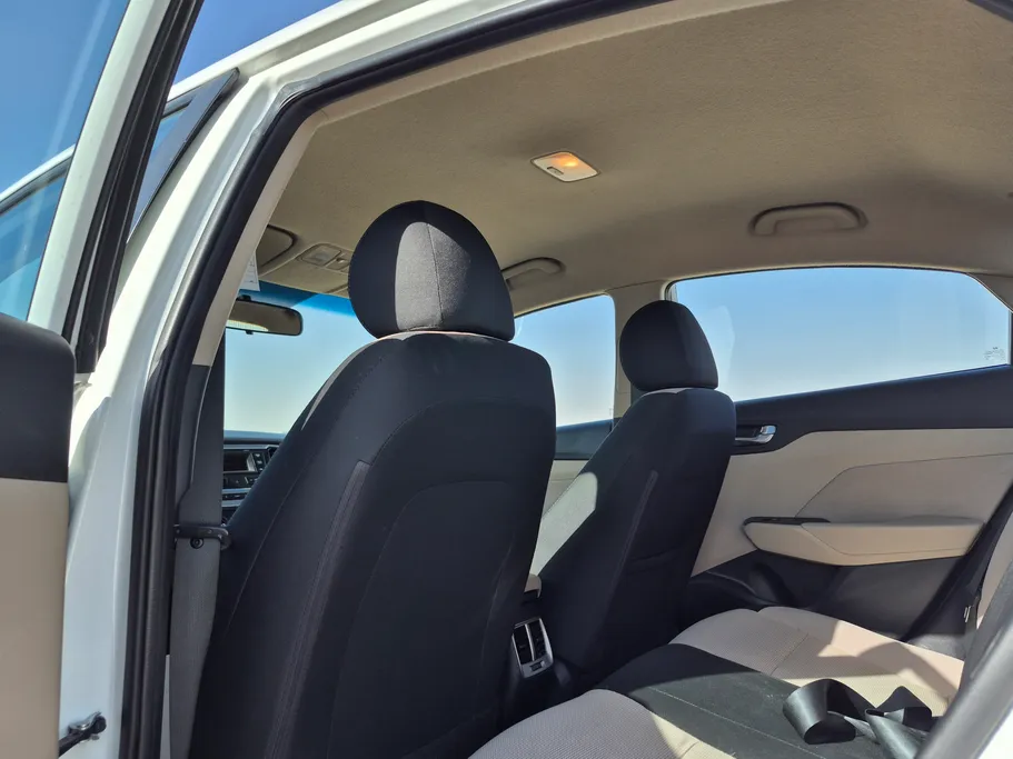 2023 Hyundai Accent Smart 