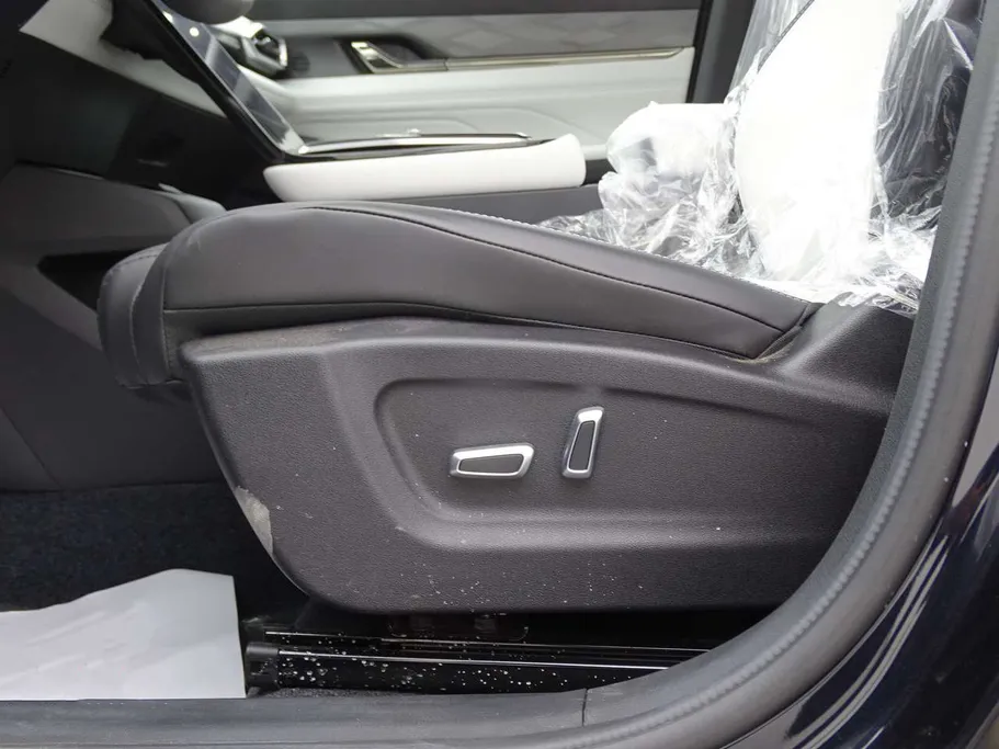 2025 Dongfeng  Mage E3 Ultimate 
