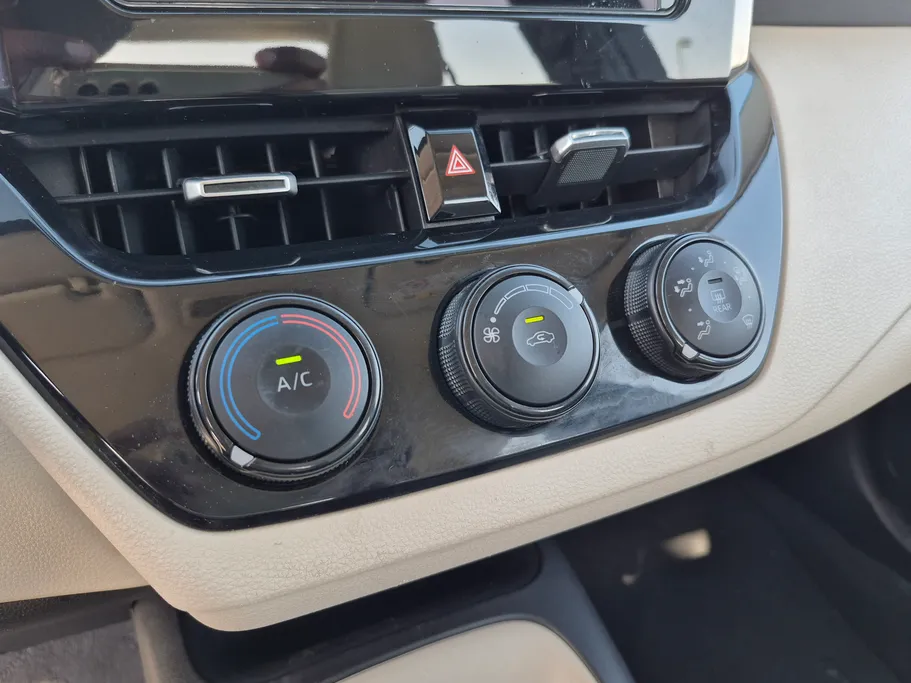 2024 Toyota Corolla XLI 