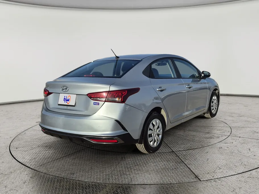 هيونداي اكسنت سمارت 2023 