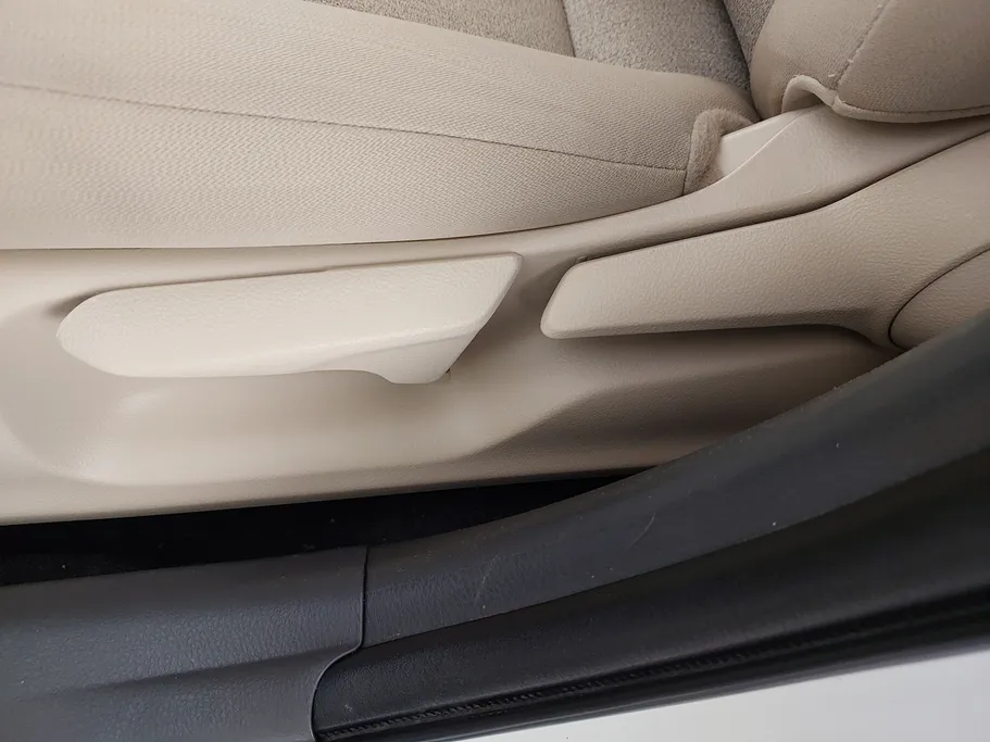 2023 Toyota Camry  LE 