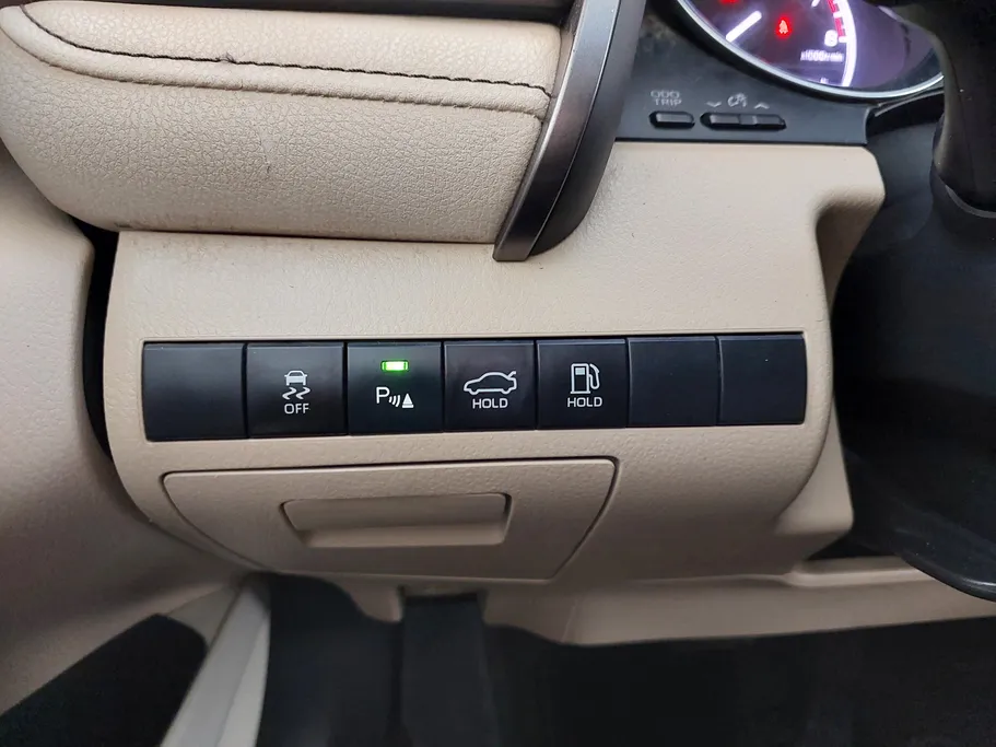 2023 Toyota Camry  LE 