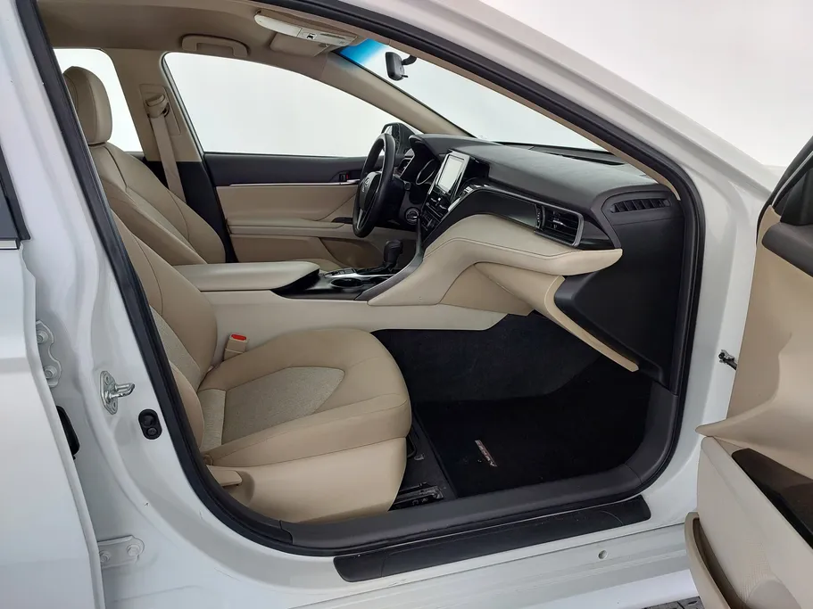2023 Toyota Camry  LE 