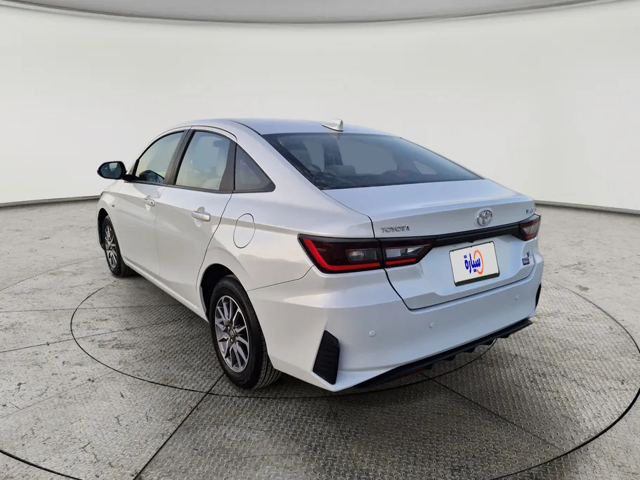 تويوتا يارس Y 2023 