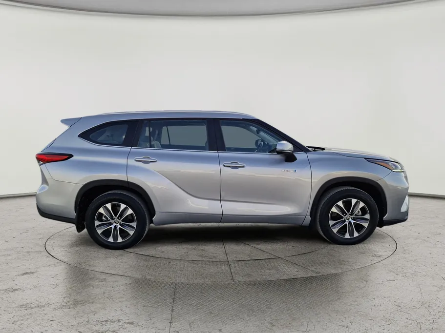 2023 Toyota Highlander GLE