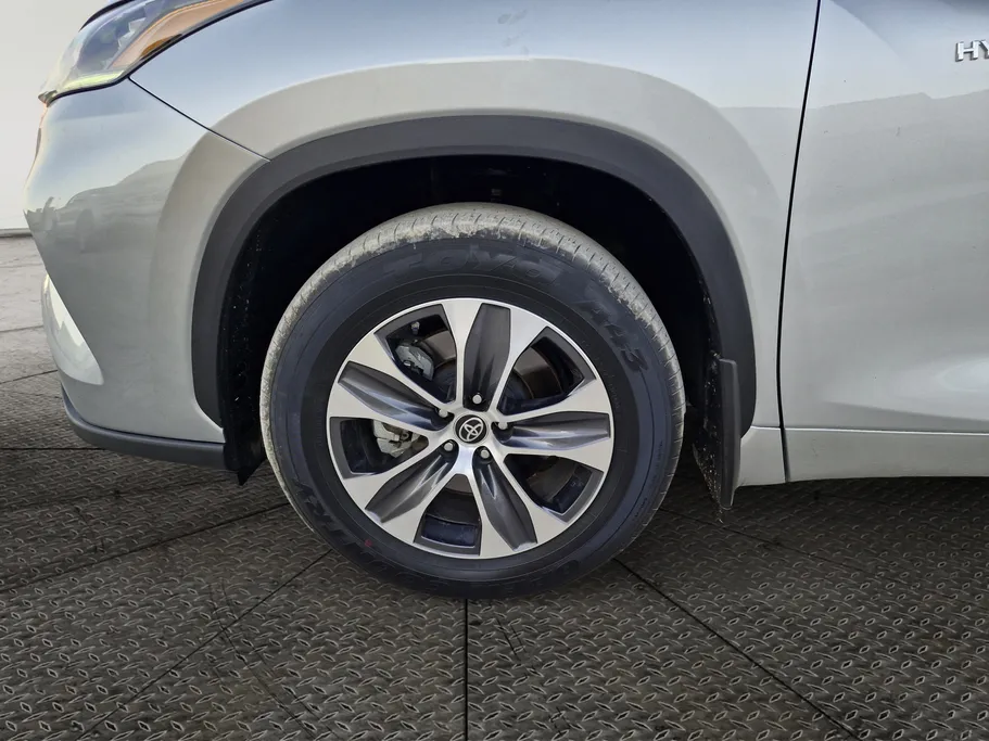 2023 Toyota Highlander GLE