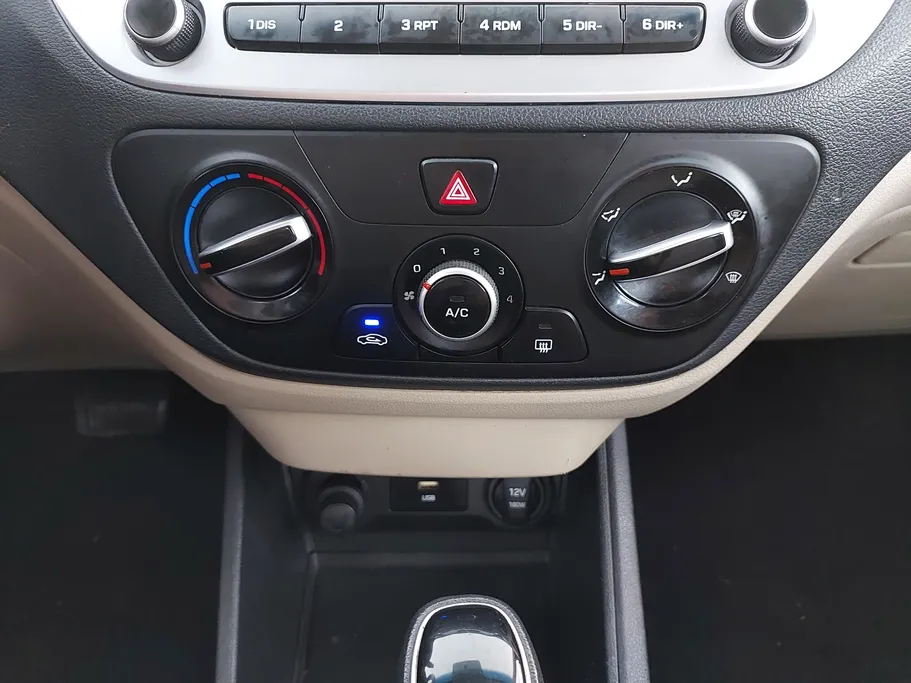 2023 Hyundai Accent Smart 