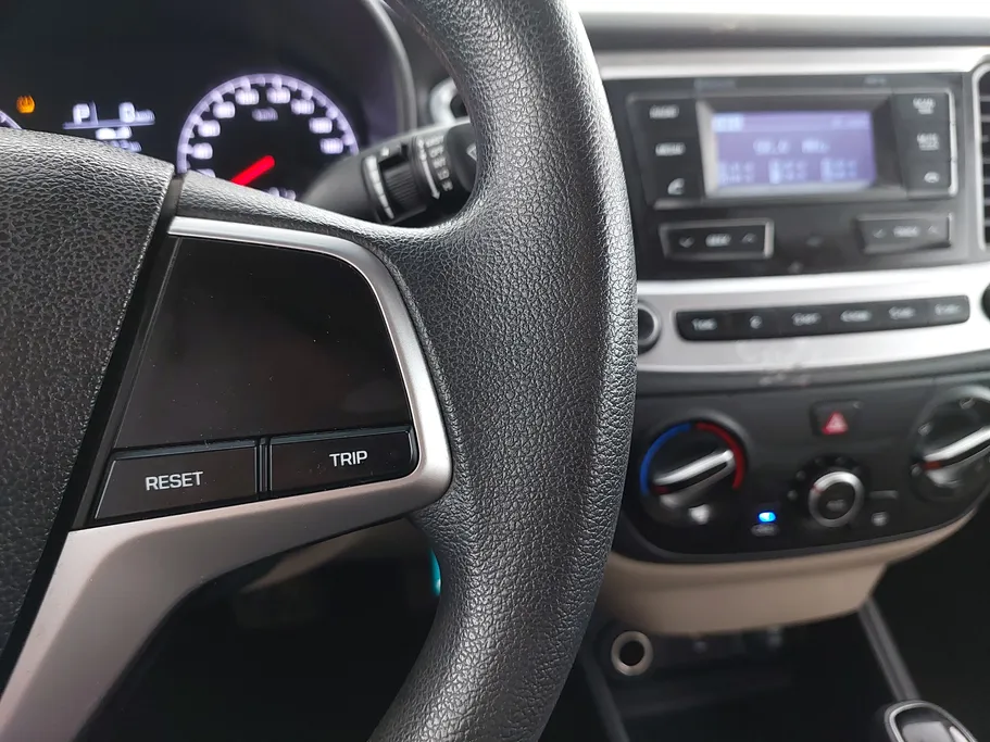 2023 Hyundai Accent Smart 