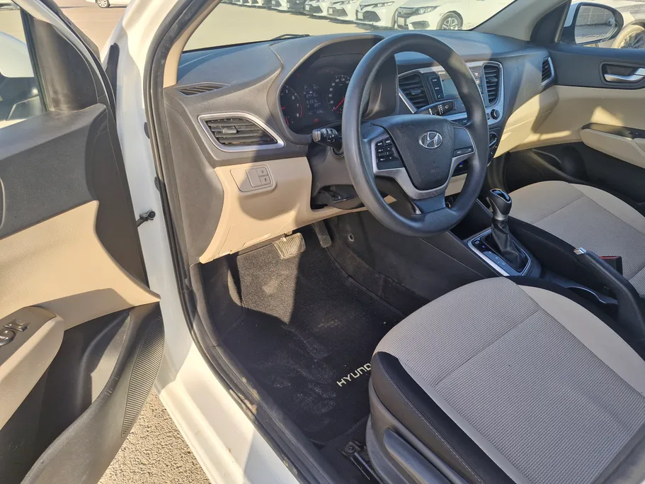 2023 Hyundai Accent Smart 