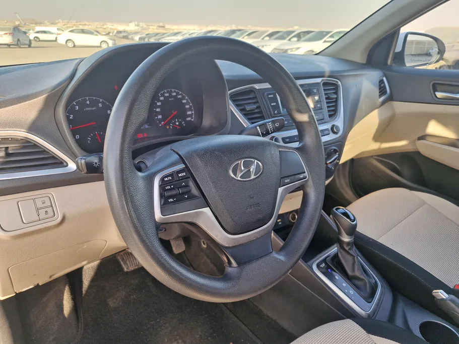 2023 Hyundai Accent Smart 