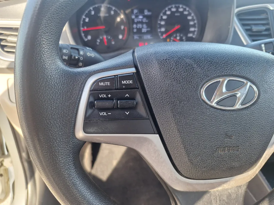 2023 Hyundai Accent Smart 
