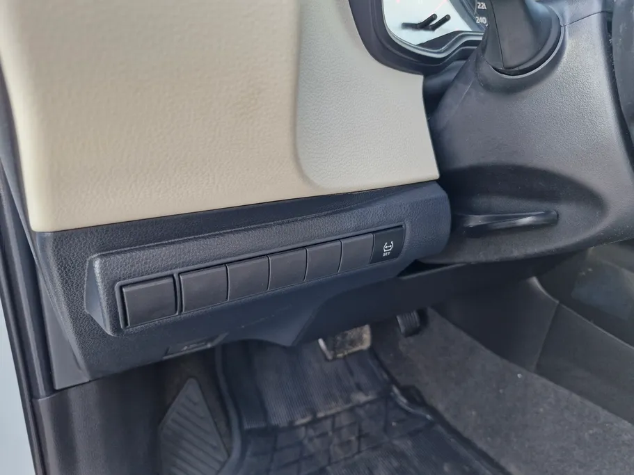 2024 Toyota Corolla XLI 