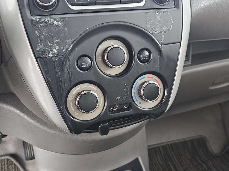 2023 Nissan Sunny SV Comfort 