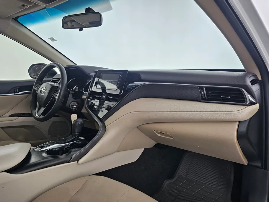 2023 Toyota Camry  LE 