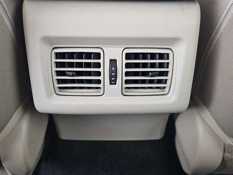 2023 Toyota Camry  LE 