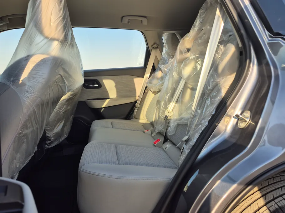 نيسان أكس تريل SV 2025 