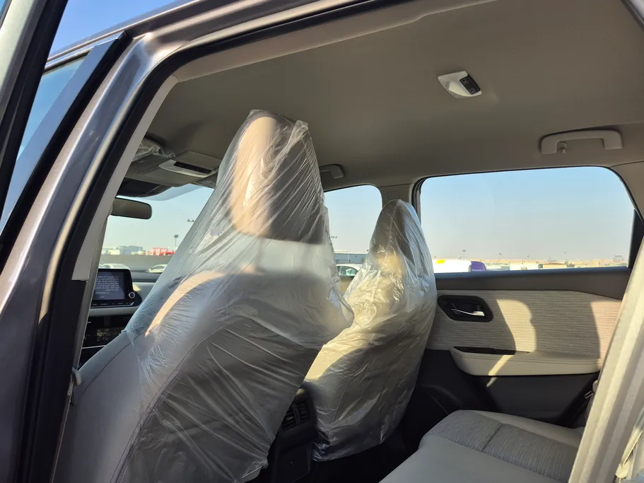 نيسان أكس تريل SV 2025 