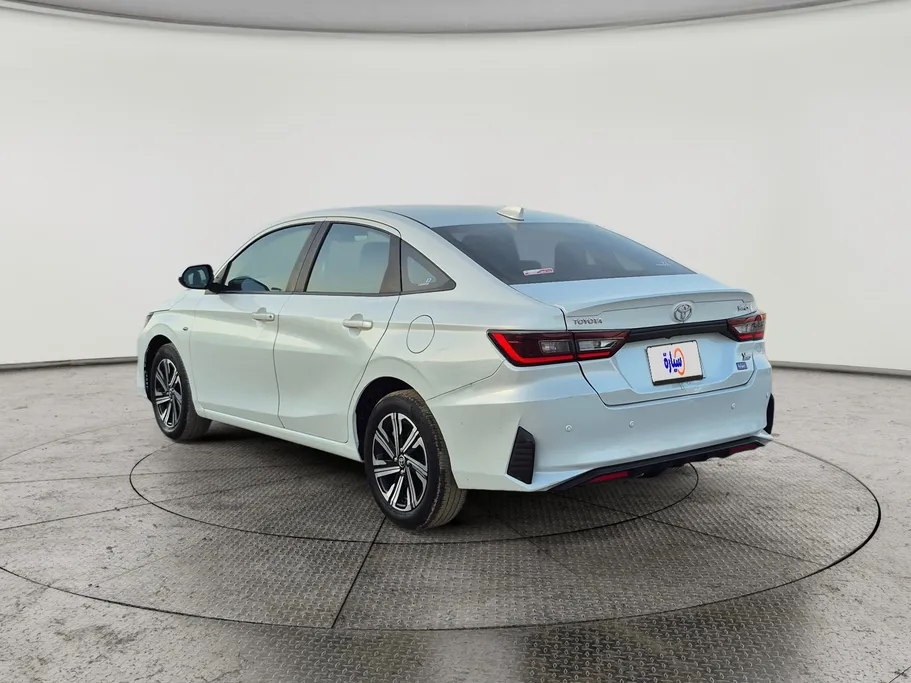 تويوتا يارس Y Plus 2023 