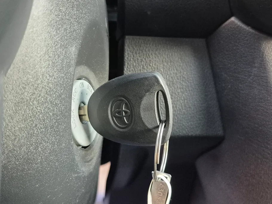 تويوتا يارس Y Plus 2023 