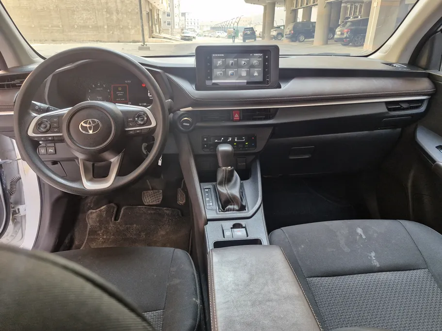 2023 Toyota Yaris  Y Plus 