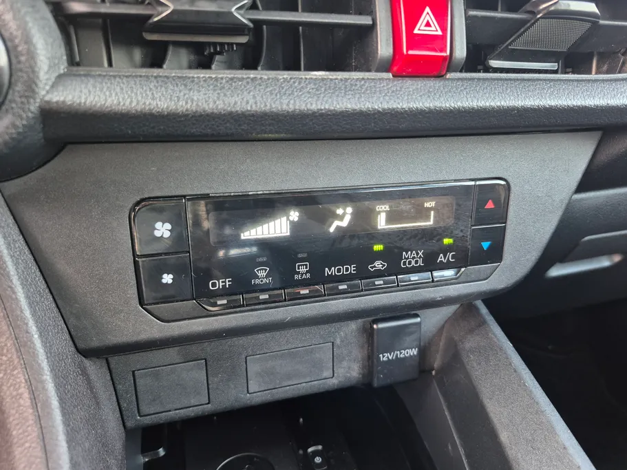 تويوتا يارس Y Plus 2023 