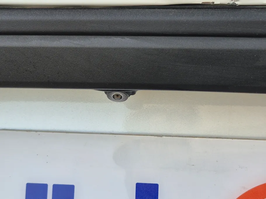 تويوتا يارس Y Plus 2023 