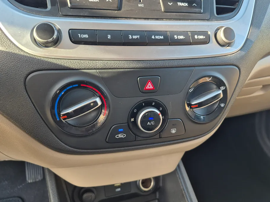 2023 Hyundai Accent Smart 