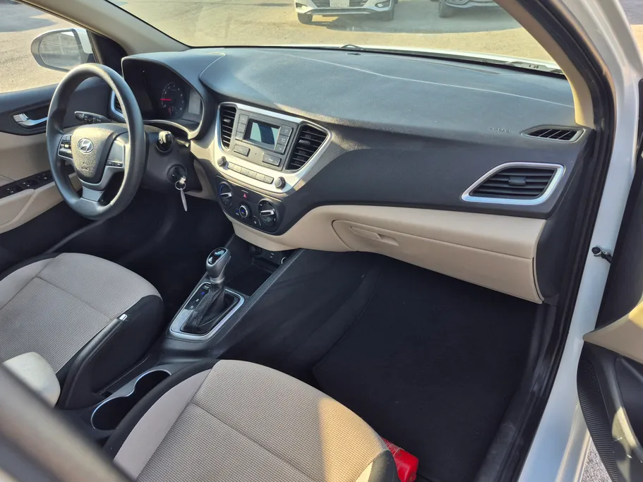 2023 Hyundai Accent Smart 