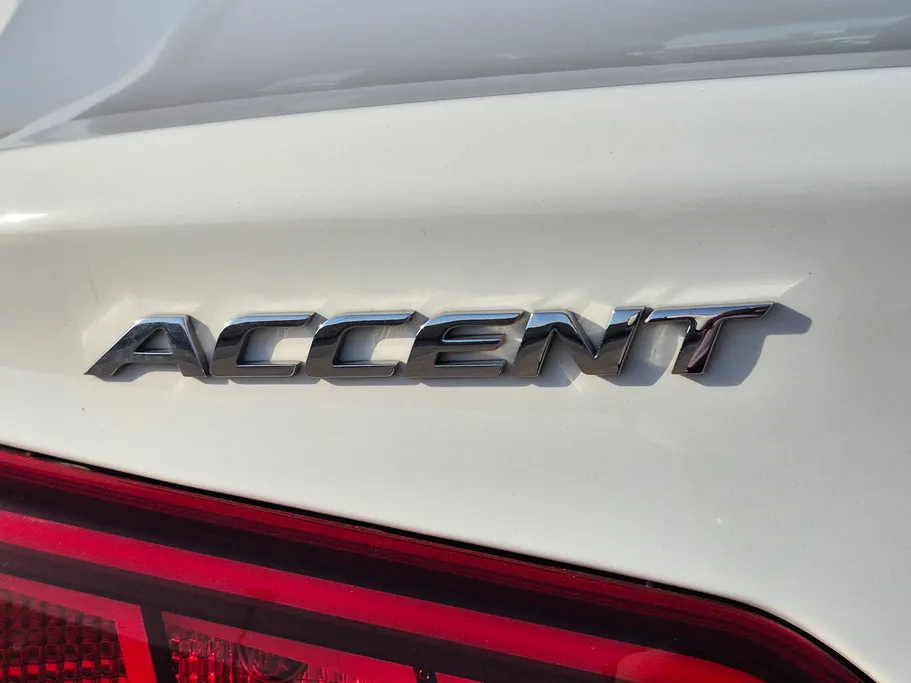 2023 Hyundai Accent Smart 