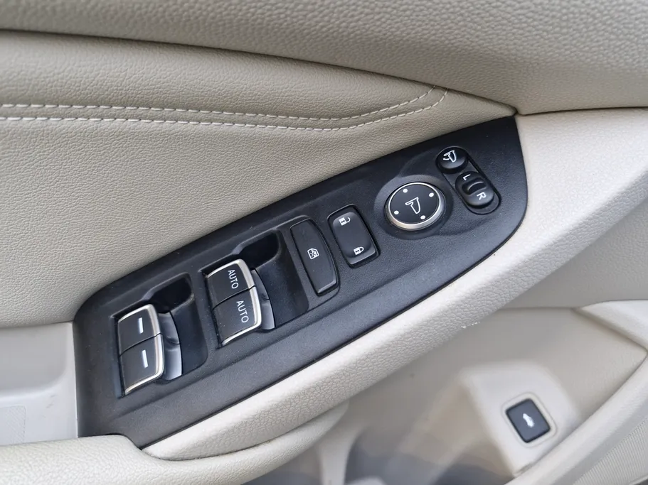 2021 Honda Accord EX 