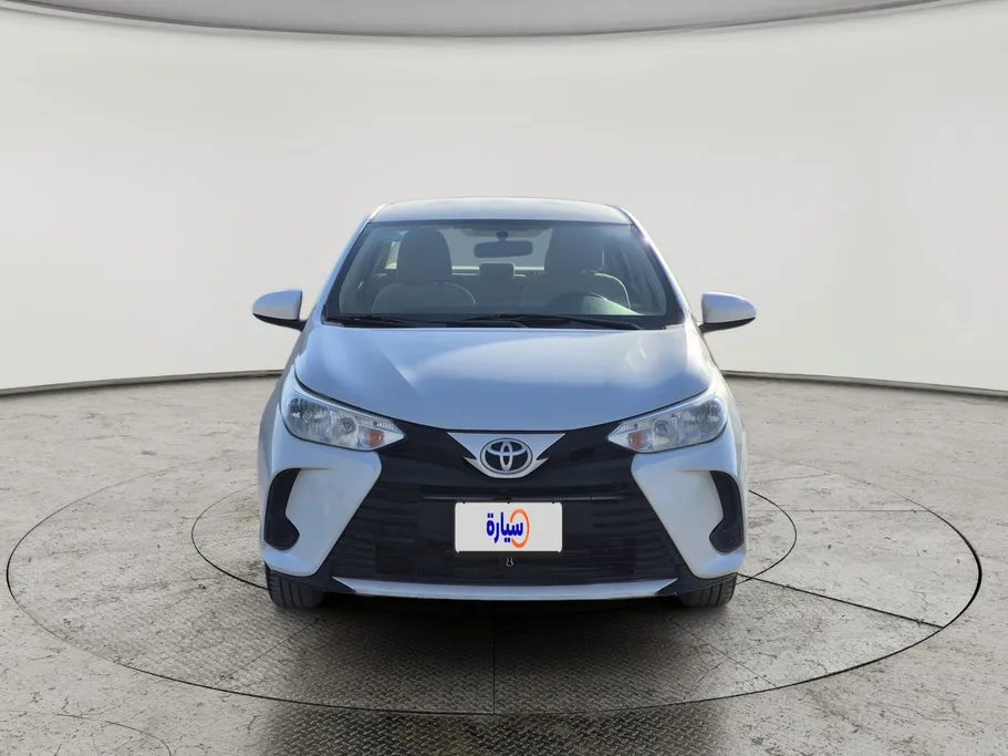 تويوتا يارس Y 2022