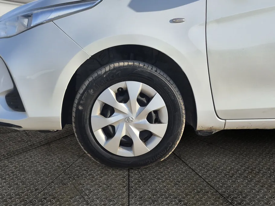 تويوتا يارس Y 2022