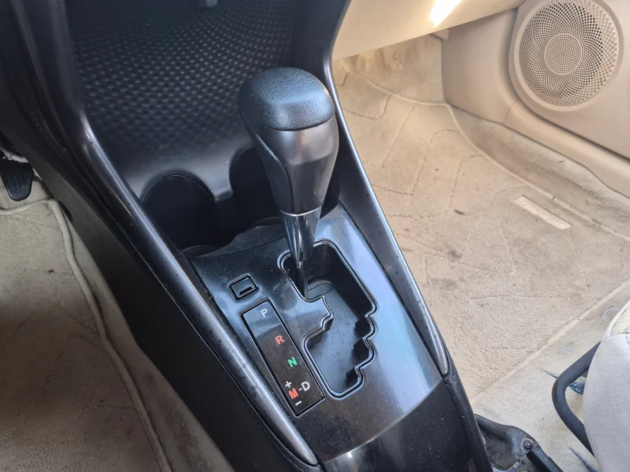 2022 Toyota Yaris  Y 